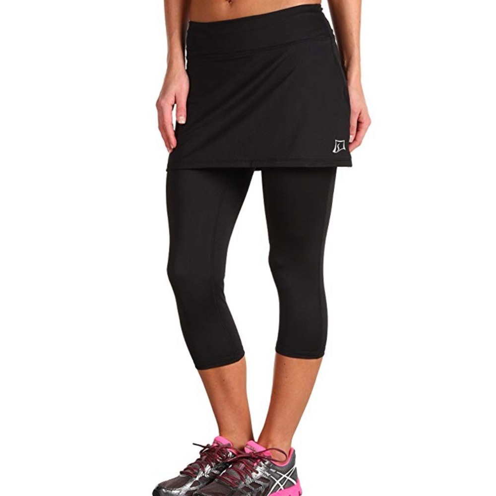 Skirt Sports Breezy Capris  Size S|P